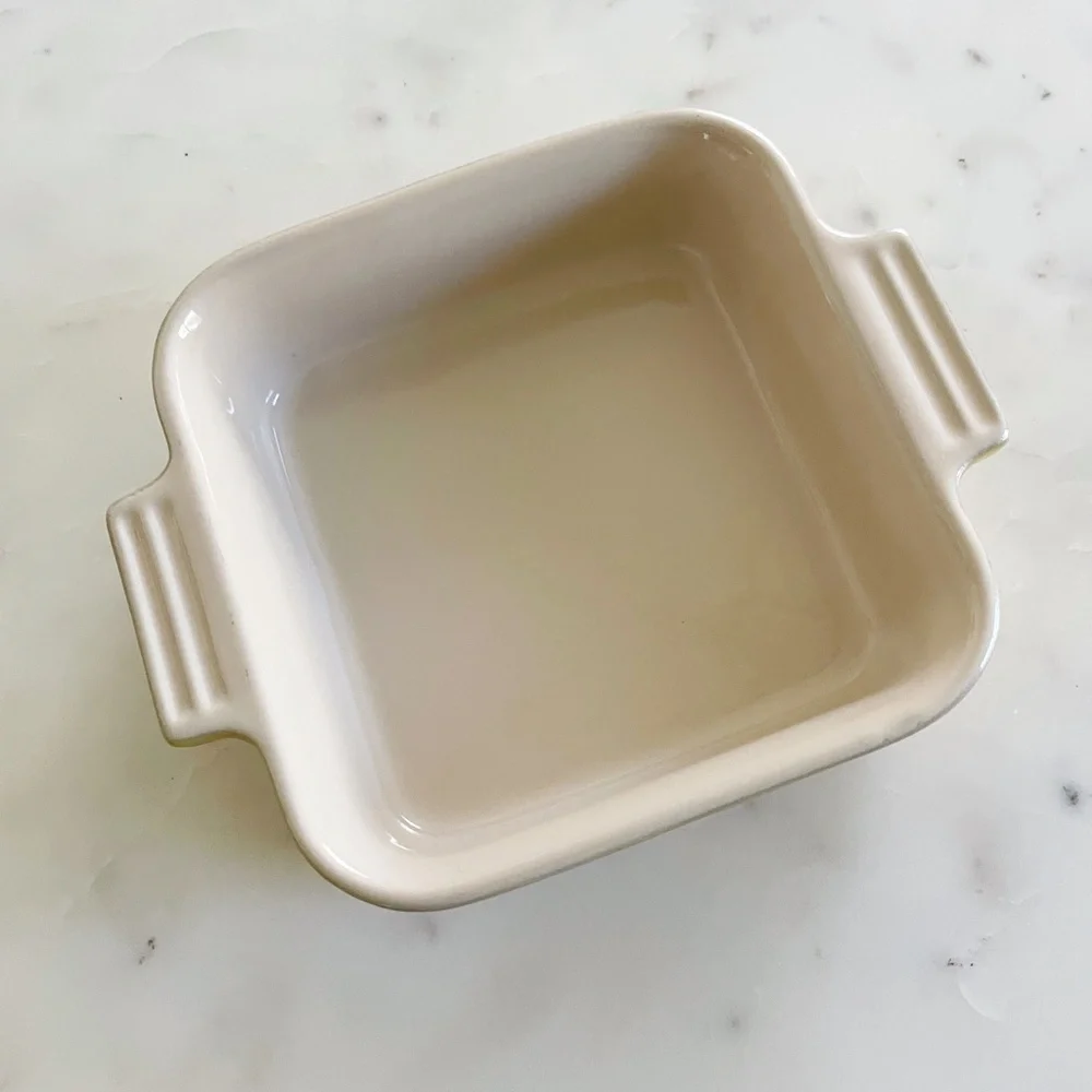 Le Creuset Mustard Yellow Square 14-29 Stoneware Baking Casserole Dish 6" x 6" - Picture 4 of 9
